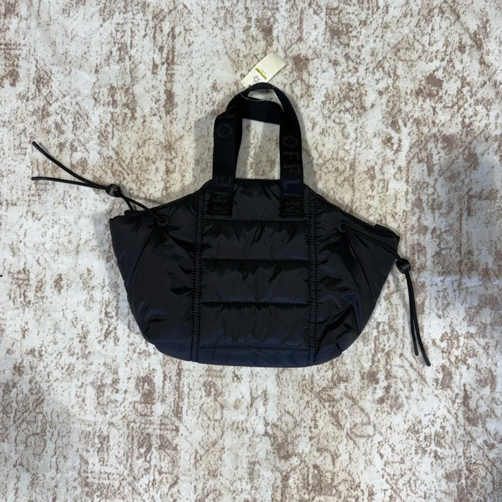 aerie sleek black